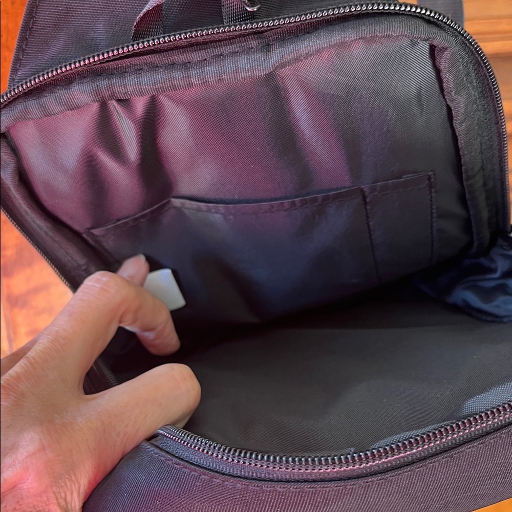 HUFFER New Zealand Crossbody Bag - Picture 5 of 7
